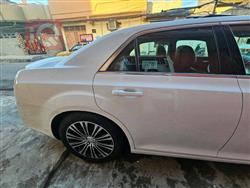 کرایسلەر 300